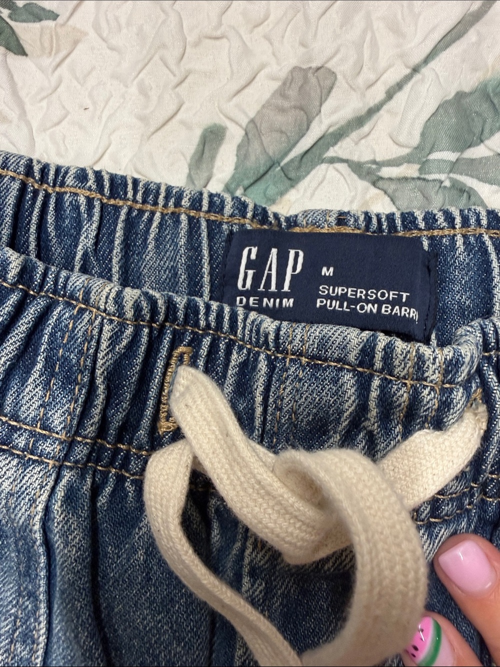 GAP super soft pull on Barrel Drawstring Denim Jeans - Blue szM - Picture 2 of 7